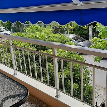 Appartamento Dennis *