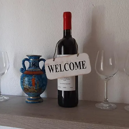 Dennis Olympiakí Aktí