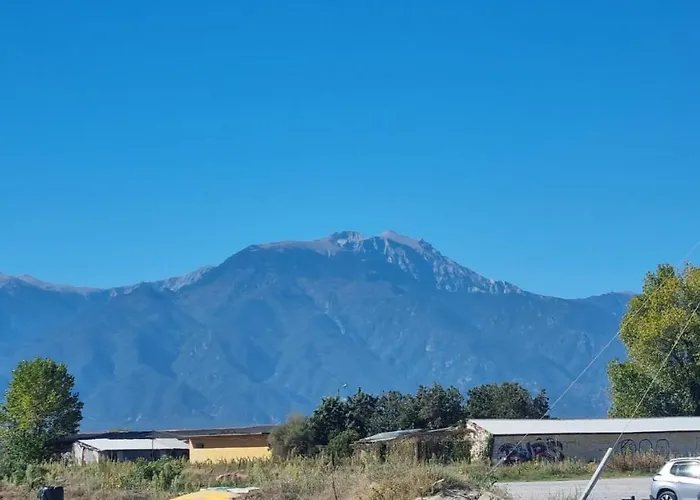 Dennis Olympiakí Aktí